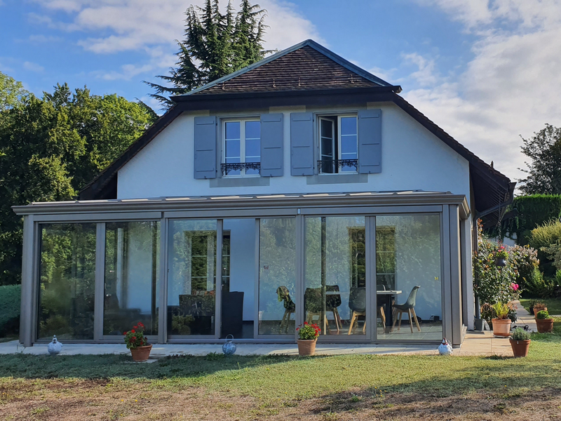 Véranda Bioclimatique à Lully